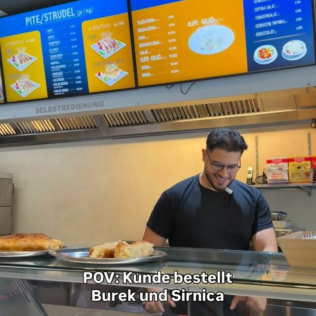 Wer will Burek haben??💙 #zeljo #balkan #burek #vienna #bosanac